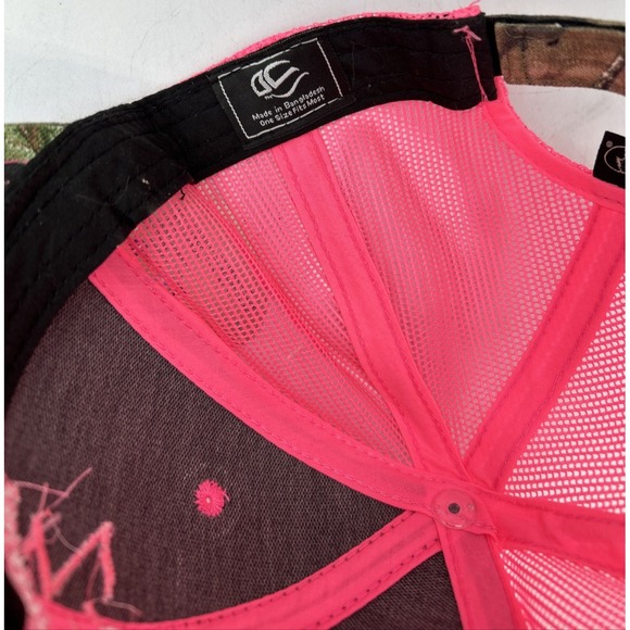 New Mossy Oak Pink & Camo The A-Z Foundation Group Trucker Hat Cap Adjustable - Picture 7 of 8